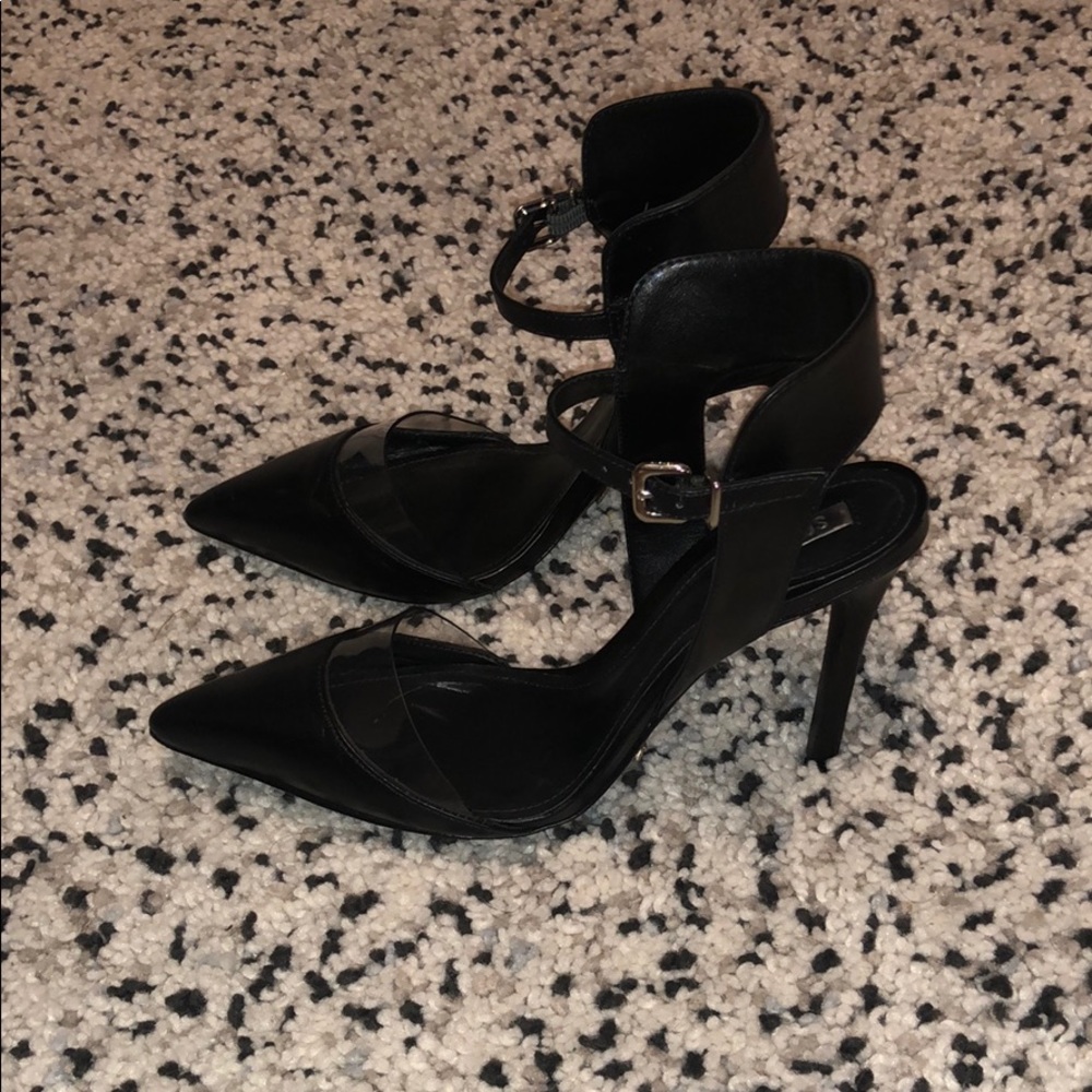 Schutz black leather pumps